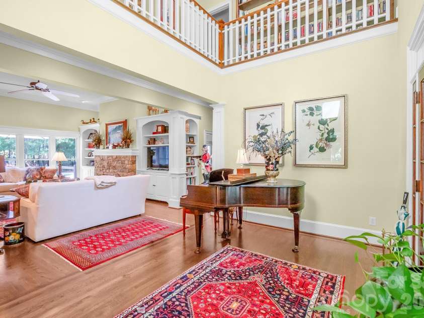 121 Seabury Drive, Mooresville, NC 28117.  MLS# CAR4426437, YatesRealty ID 51862. 