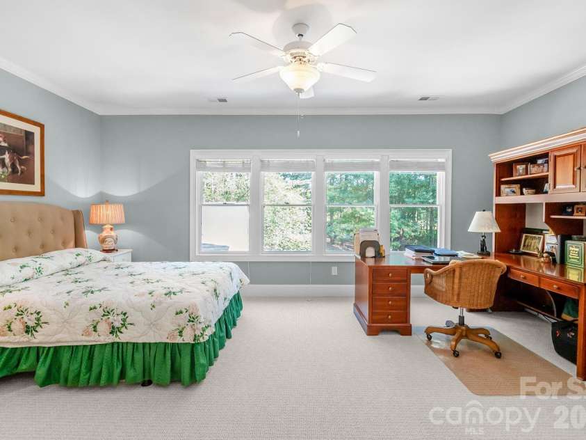 121 Seabury Drive, Mooresville, NC 28117.  MLS# CAR4426437, YatesRealty ID 51862. 