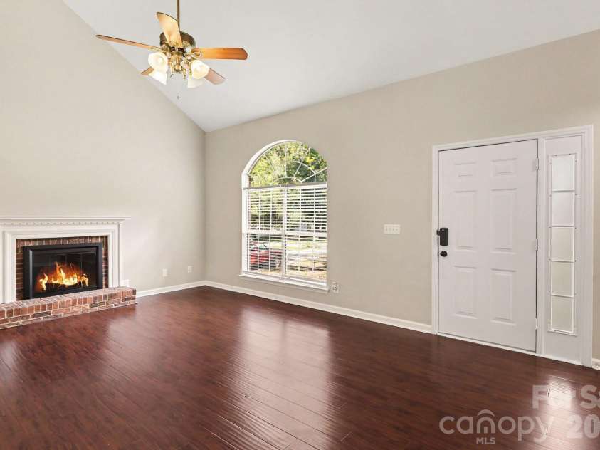 8313 Belstead Brook Court, Charlotte, NC 28216.  MLS# CAR4423497, YatesRealty ID 51863. 