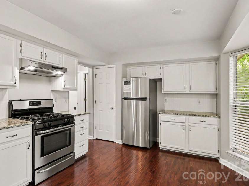 8313 Belstead Brook Court, Charlotte, NC 28216.  MLS# CAR4423497, YatesRealty ID 51863. 