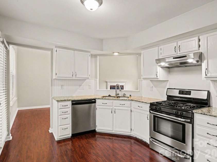 8313 Belstead Brook Court, Charlotte, NC 28216.  MLS# CAR4423497, YatesRealty ID 51863. 
