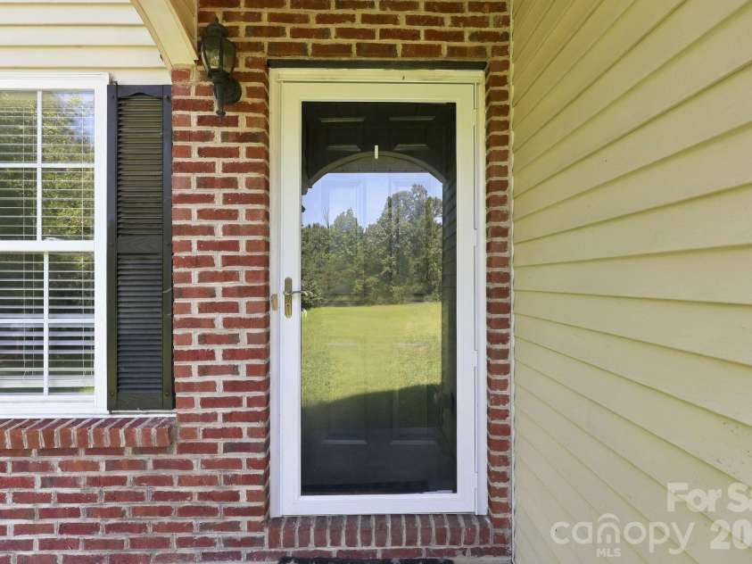 207 Aceland Circle, Salisbury, NC 28146.  MLS# CAR4425873, YatesRealty ID 51865. 
