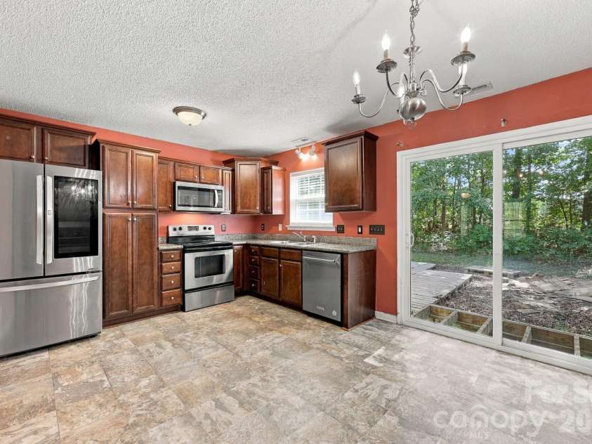 207 Aceland Circle, Salisbury, NC 28146.  MLS# CAR4425873, YatesRealty ID 51865. 