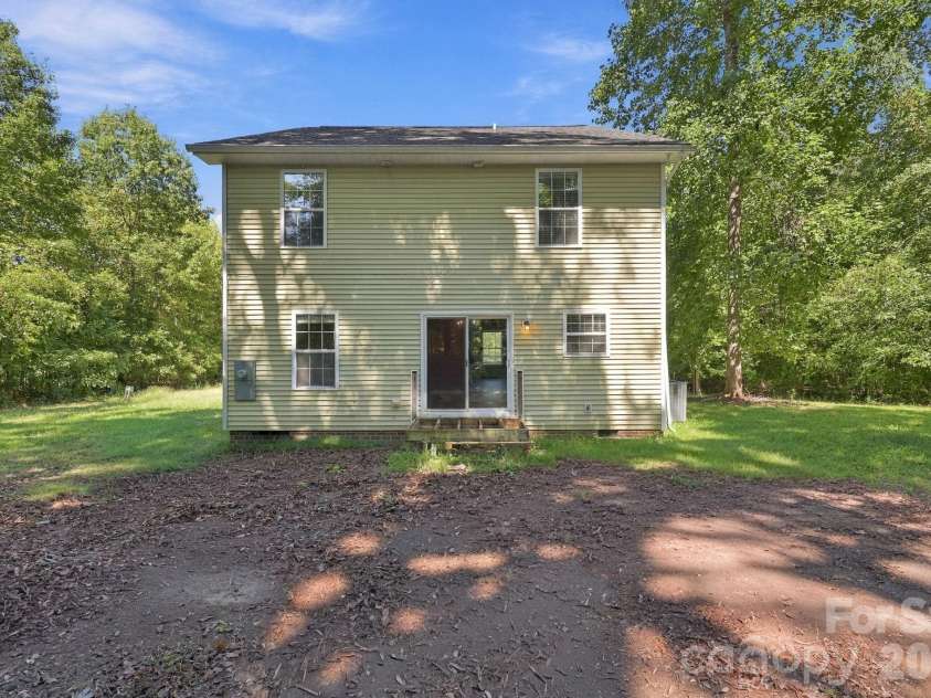 207 Aceland Circle, Salisbury, NC 28146.  MLS# CAR4425873, YatesRealty ID 51865. 