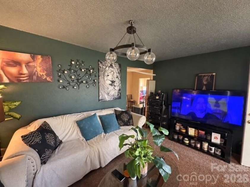 131 Wyatt Street, Asheville, NC 28803.  MLS# CAR4426449, YatesRealty ID 51866. 