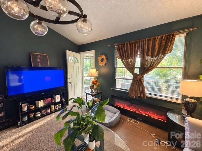 131 Wyatt Street, Asheville, NC 28803.  MLS# CAR4426449, YatesRealty ID 51866. 