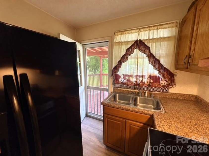 131 Wyatt Street, Asheville, NC 28803.  MLS# CAR4426449, YatesRealty ID 51866. 
