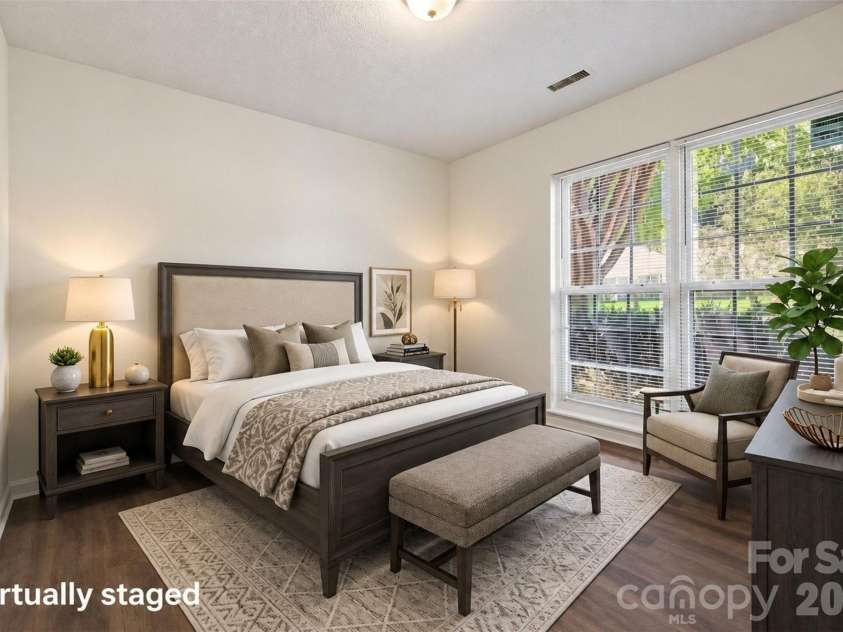 5718 Kirkdale Court, Charlotte, NC 28208.  MLS# CAR4424775, YatesRealty ID 51868. 