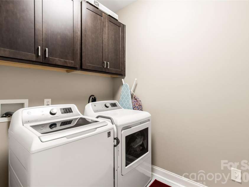2577 Craig Farm Road, Lancaster, SC 29720.  MLS# CAR4355551, YatesRealty ID 5187. Laundry Room