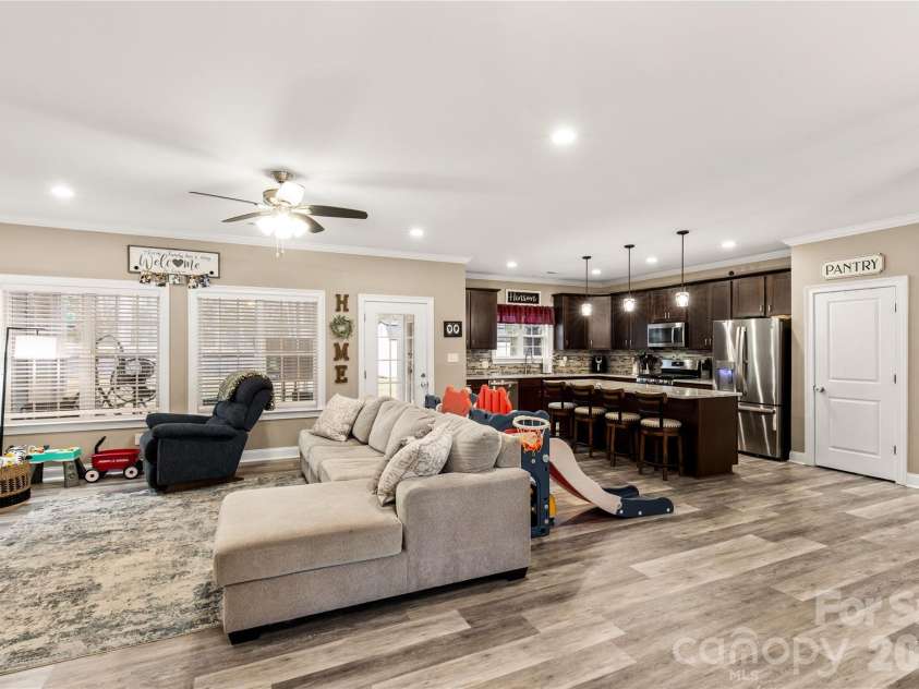 2577 Craig Farm Road, Lancaster, SC 29720.  MLS# CAR4355551, YatesRealty ID 5187. Open Floorplan