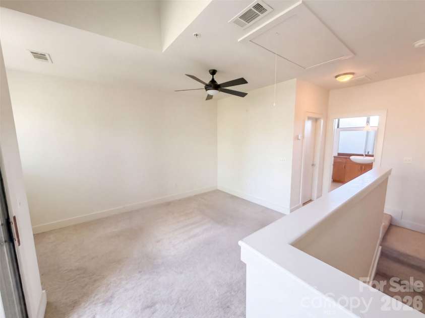 542 Mcdowell Street, Charlotte, NC 28204.  MLS# CAR4426458, YatesRealty ID 51874. 