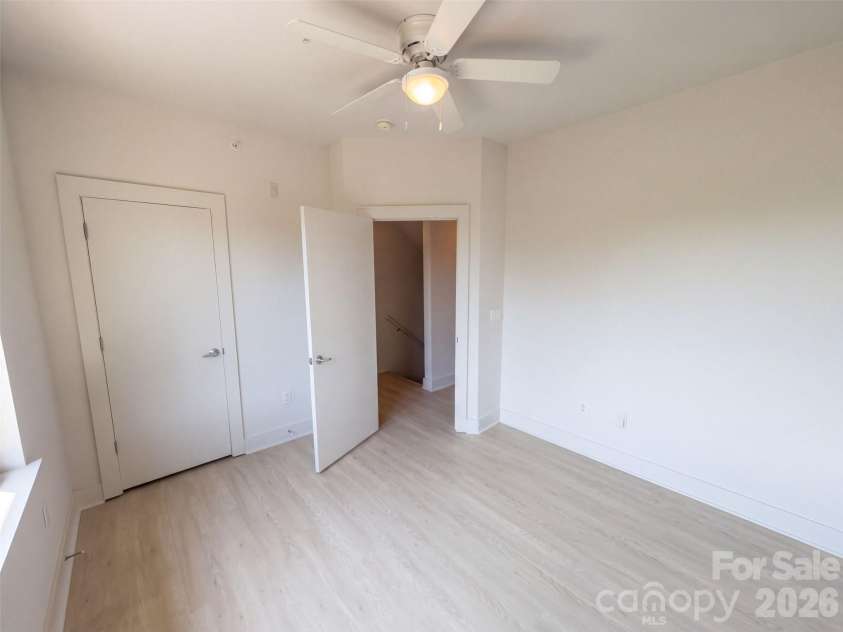 542 Mcdowell Street, Charlotte, NC 28204.  MLS# CAR4426458, YatesRealty ID 51874. 