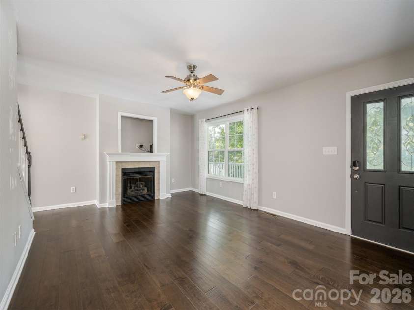 44 Ridgeland Lane, Asheville, NC 28805.  MLS# CAR4426245, YatesRealty ID 51876. 