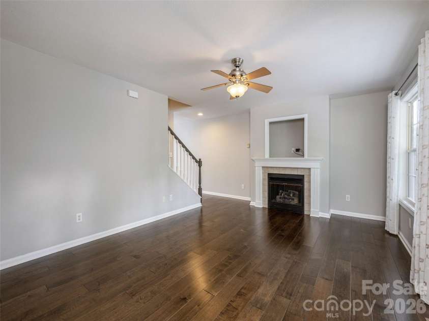 44 Ridgeland Lane, Asheville, NC 28805.  MLS# CAR4426245, YatesRealty ID 51876. 