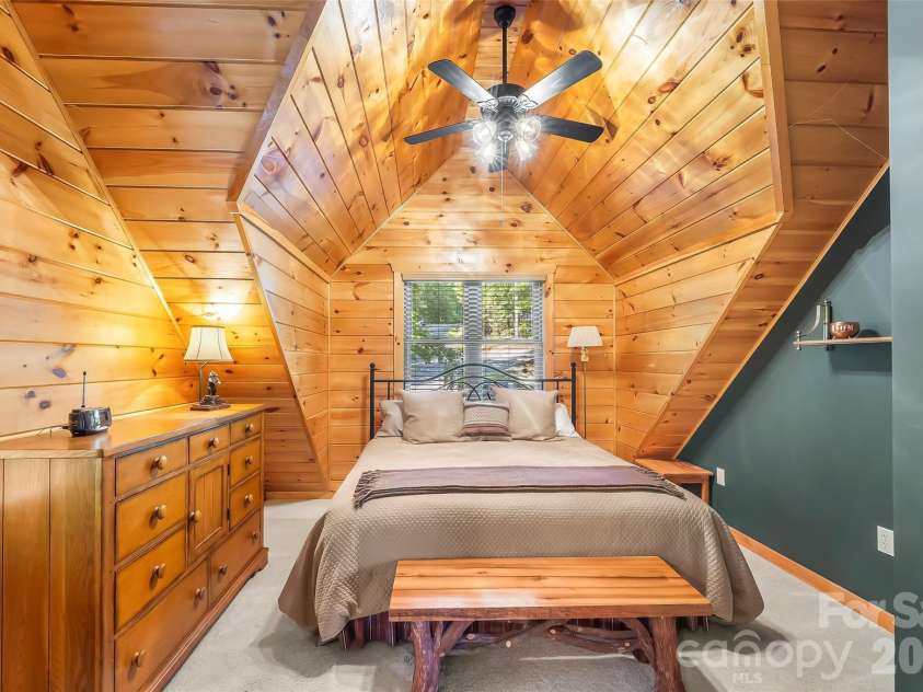 77 Dunn Trail, Nebo, NC 28761.  MLS# CAR4425004, YatesRealty ID 51878. 