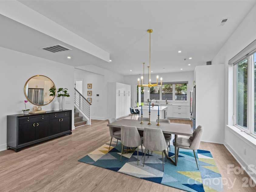 1237 Realta Drive, Charlotte, NC 28211.  MLS# CAR4346937, YatesRealty ID 5188. 