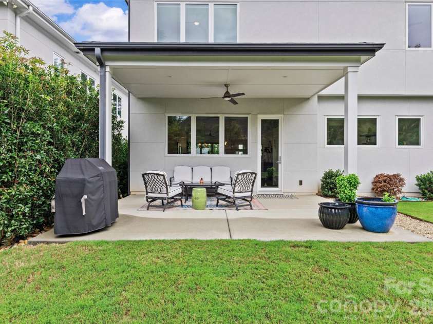 1237 Realta Drive, Charlotte, NC 28211.  MLS# CAR4346937, YatesRealty ID 5188. 