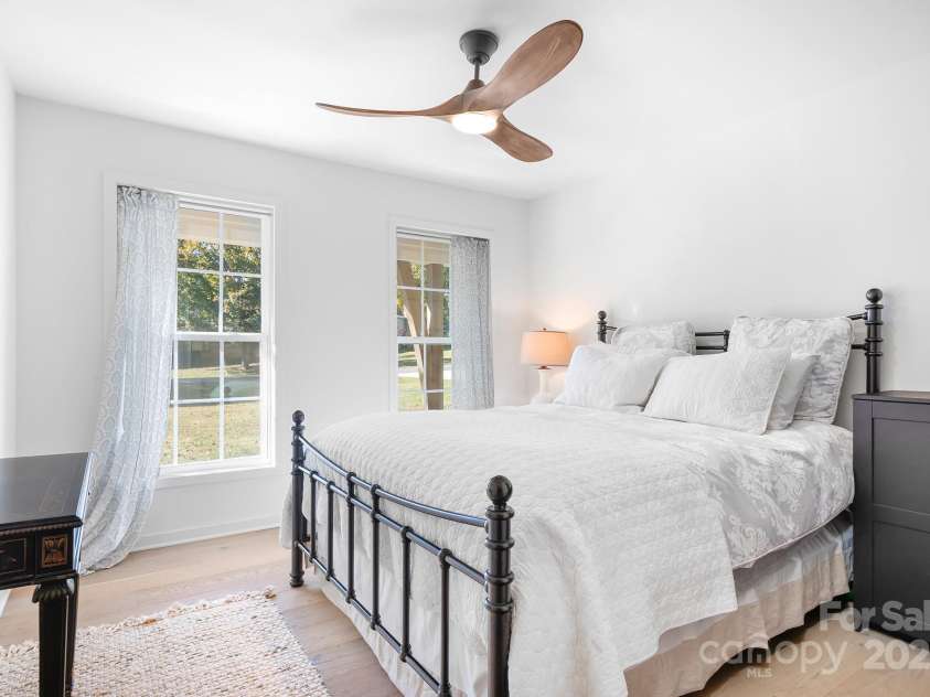 1984 Hickory Hills Drive, Denver, NC 28037.  MLS# CAR4316609, YatesRealty ID 5188. 