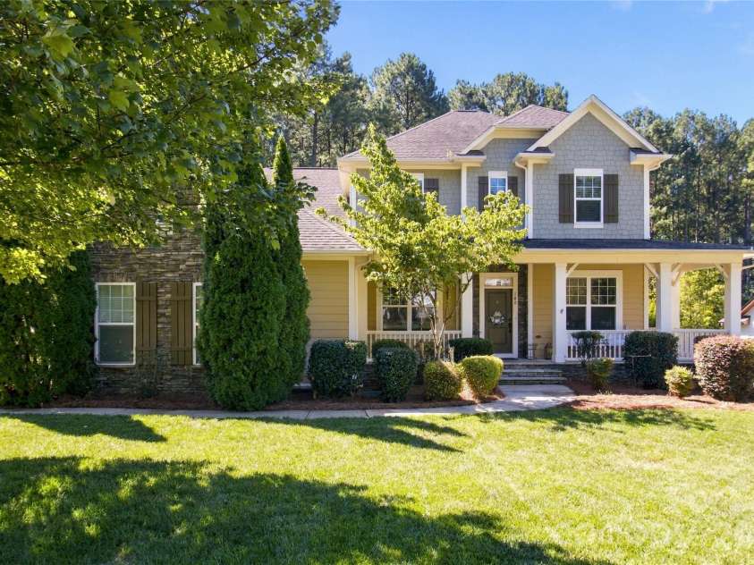 108 Hidden Pines Drive, Mount Holly, NC 28120.  MLS# CAR4426021, YatesRealty ID 51881. 