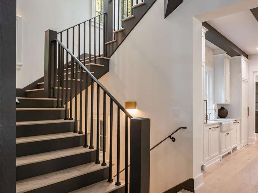 17 Falling Waters Trail, Arden, NC 28704.  MLS# CAR4425332, YatesRealty ID 51882. 