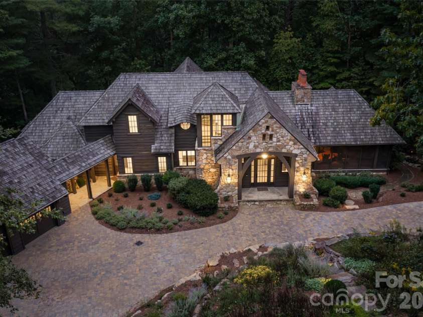 17 Falling Waters Trail, Arden, NC 28704.  MLS# CAR4425332, YatesRealty ID 51882. 