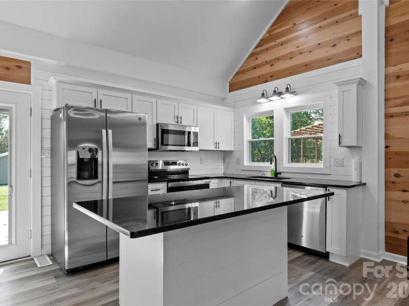 4752 Old US 421 Highway, Hamptonville, NC 27020.  MLS# CAR4425441, YatesRealty ID 51883. 