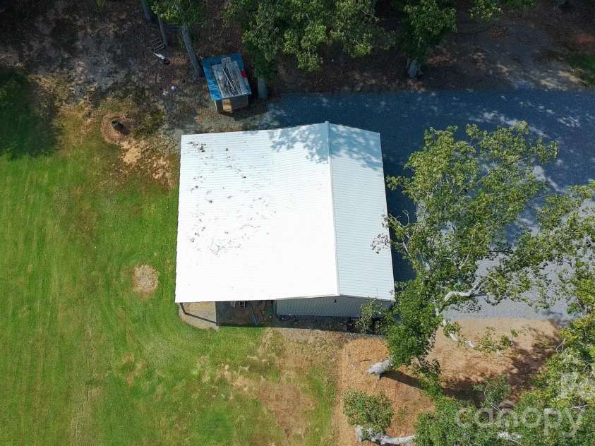 4752 Old US 421 Highway, Hamptonville, NC 27020.  MLS# CAR4425441, YatesRealty ID 51883. 