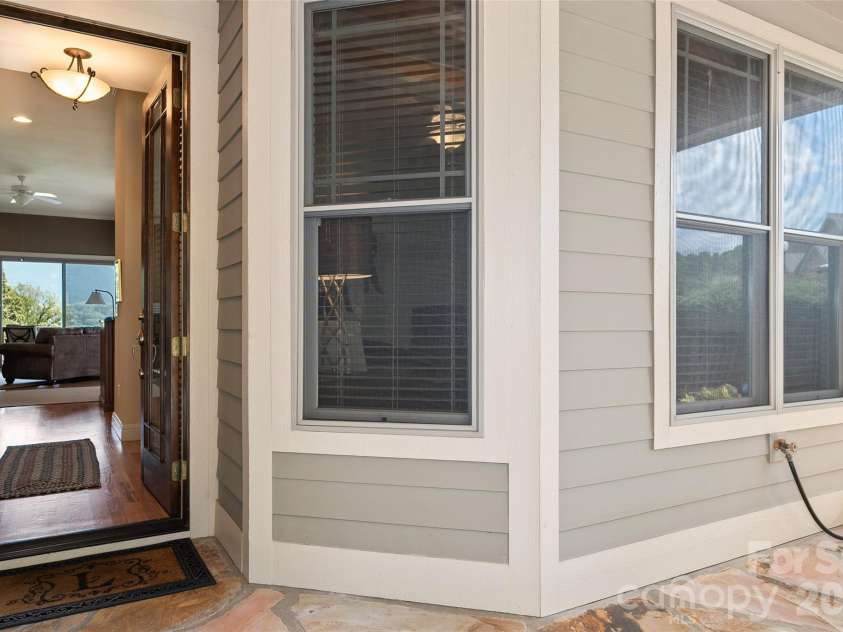 18 Champion Court, Waynesville, NC 28786.  MLS# CAR4426171, YatesRealty ID 51885. 