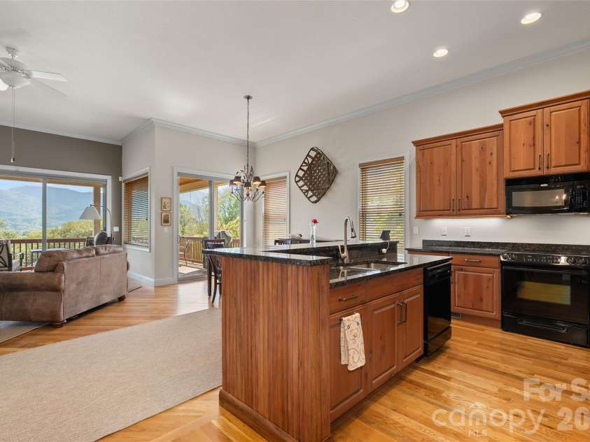 18 Champion Court, Waynesville, NC 28786.  MLS# CAR4426171, YatesRealty ID 51885. 