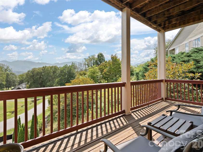 18 Champion Court, Waynesville, NC 28786.  MLS# CAR4426171, YatesRealty ID 51885. 