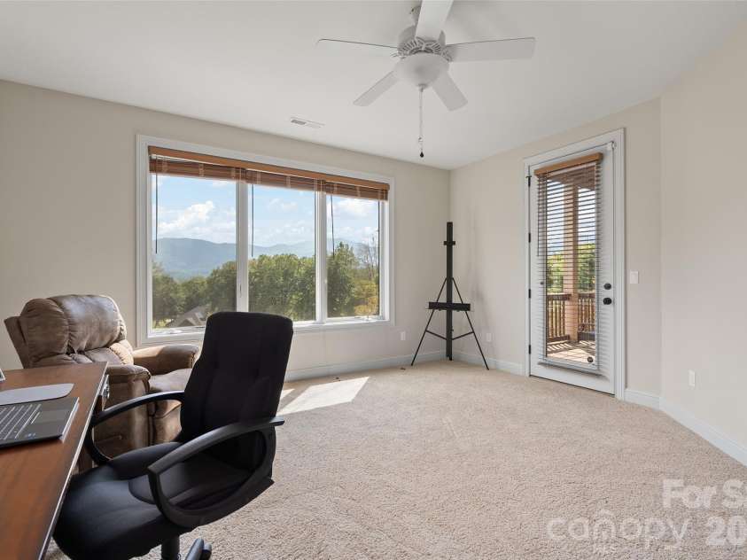 18 Champion Court, Waynesville, NC 28786.  MLS# CAR4426171, YatesRealty ID 51885. 