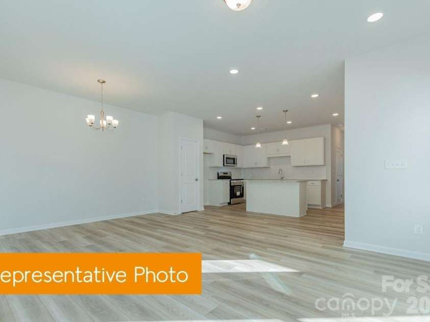 5293 Andrew Ward Avenue, Charlotte, NC 28216.  MLS# CAR4426448, YatesRealty ID 51886. 