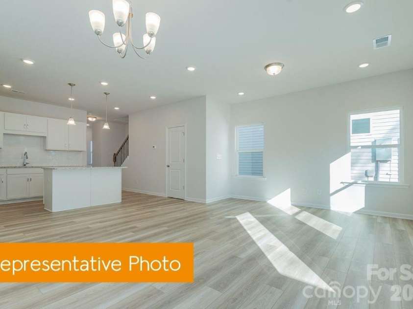 5293 Andrew Ward Avenue, Charlotte, NC 28216.  MLS# CAR4426448, YatesRealty ID 51886. 