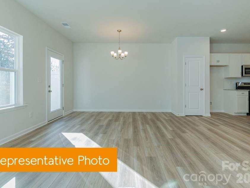 5293 Andrew Ward Avenue, Charlotte, NC 28216.  MLS# CAR4426448, YatesRealty ID 51886. 