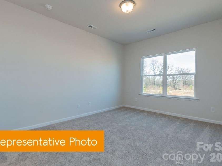 5293 Andrew Ward Avenue, Charlotte, NC 28216.  MLS# CAR4426448, YatesRealty ID 51886. 