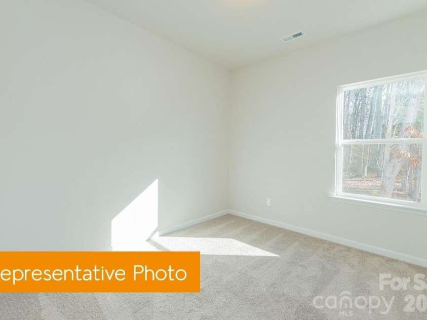 5293 Andrew Ward Avenue, Charlotte, NC 28216.  MLS# CAR4426448, YatesRealty ID 51886. 