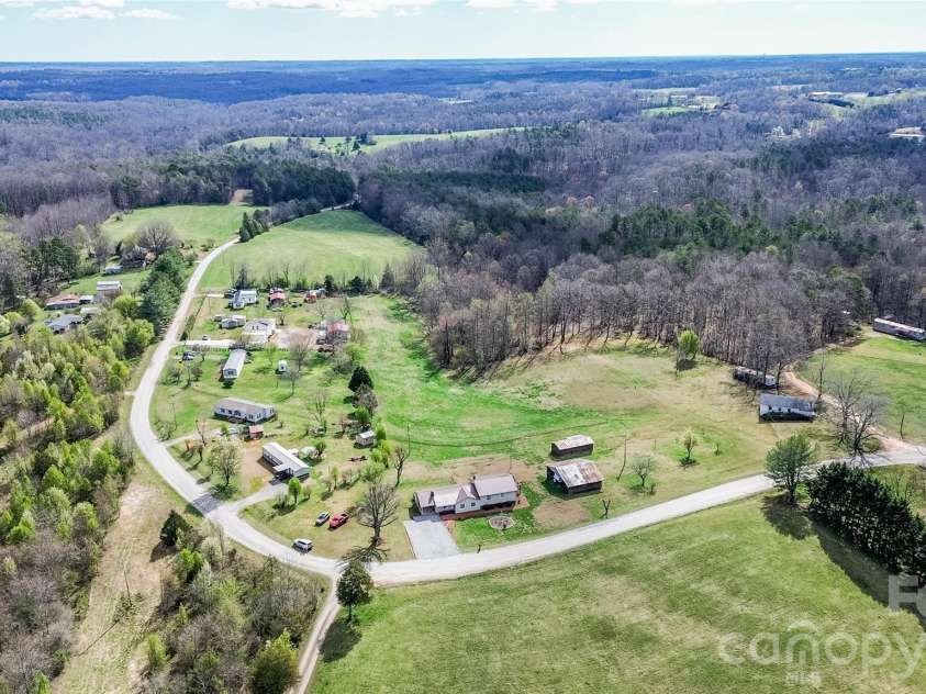 455 Mitch Road, Union Grove, NC 28689.  MLS# CAR4358522, YatesRealty ID 5189. 