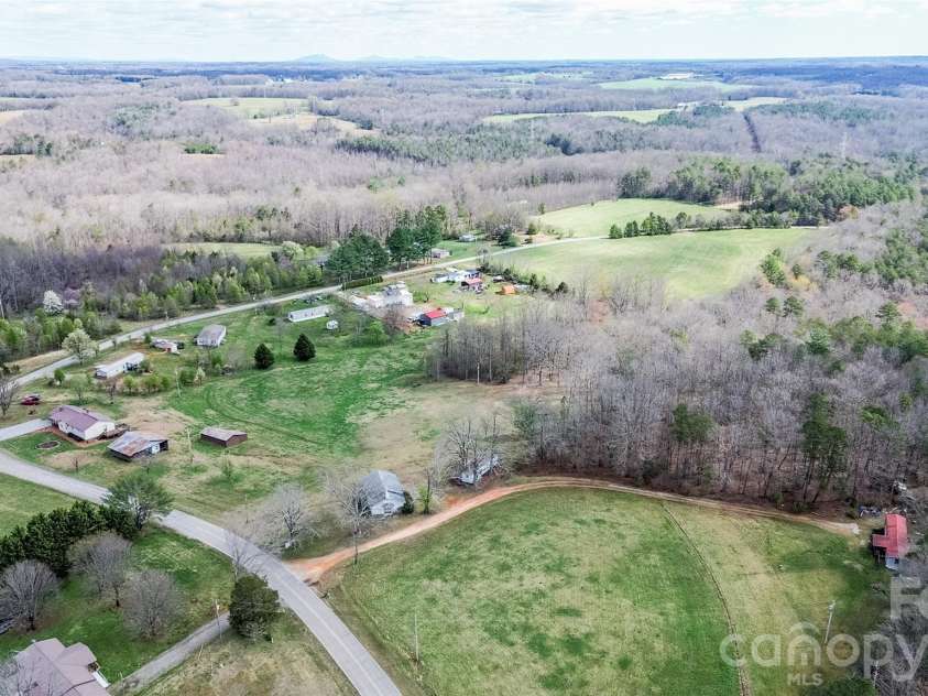 455 Mitch Road, Union Grove, NC 28689.  MLS# CAR4358522, YatesRealty ID 5189. 