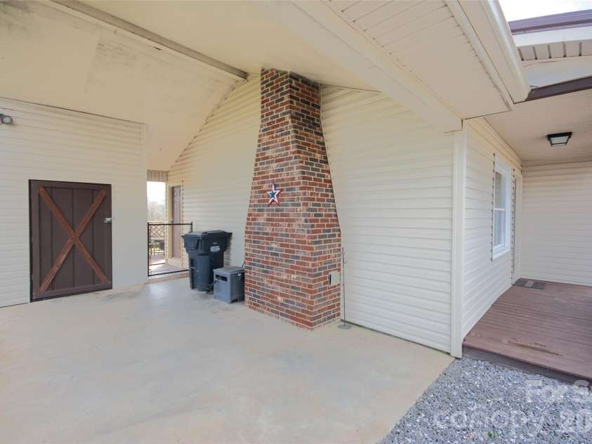 455 Mitch Road, Union Grove, NC 28689.  MLS# CAR4358522, YatesRealty ID 5189. 
