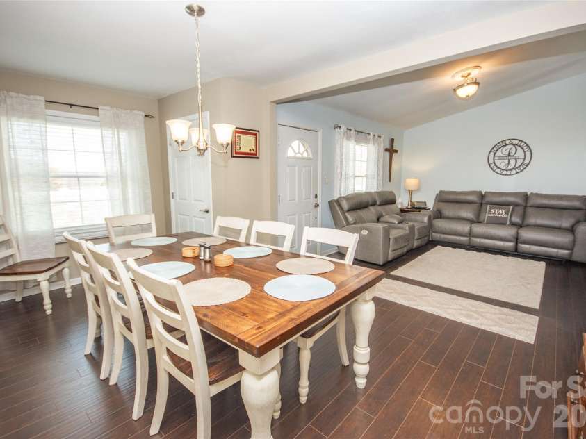 455 Mitch Road, Union Grove, NC 28689.  MLS# CAR4358522, YatesRealty ID 5189. 