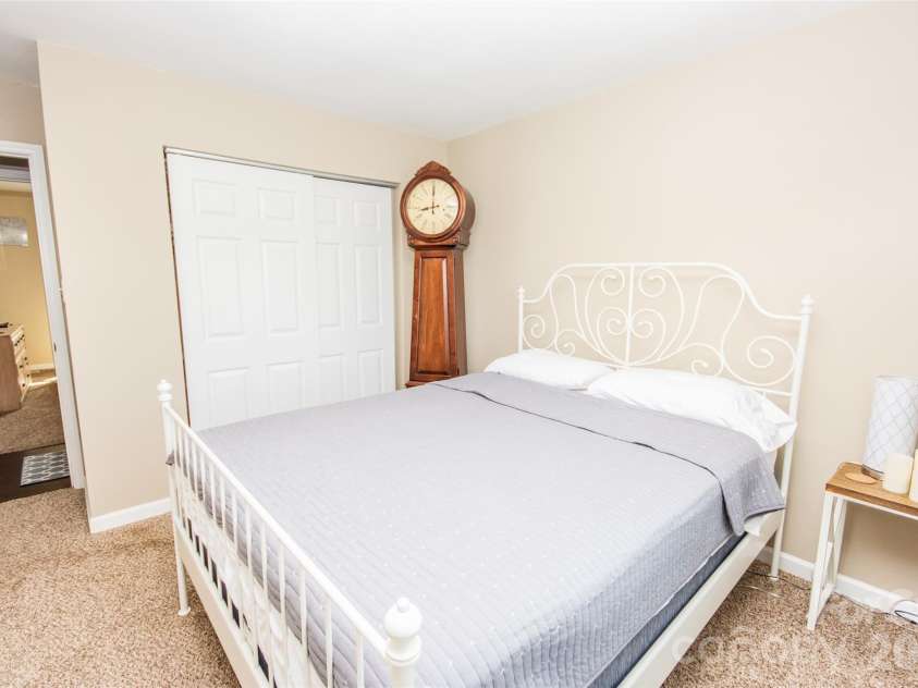 455 Mitch Road, Union Grove, NC 28689.  MLS# CAR4358522, YatesRealty ID 5189. 
