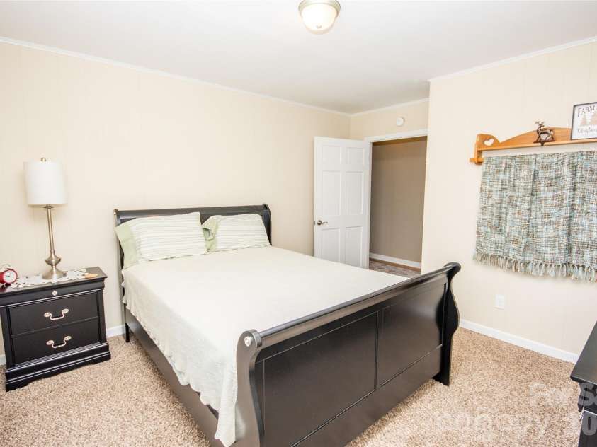 455 Mitch Road, Union Grove, NC 28689.  MLS# CAR4358522, YatesRealty ID 5189. 