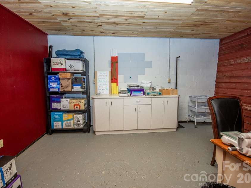 455 Mitch Road, Union Grove, NC 28689.  MLS# CAR4358522, YatesRealty ID 5189. 