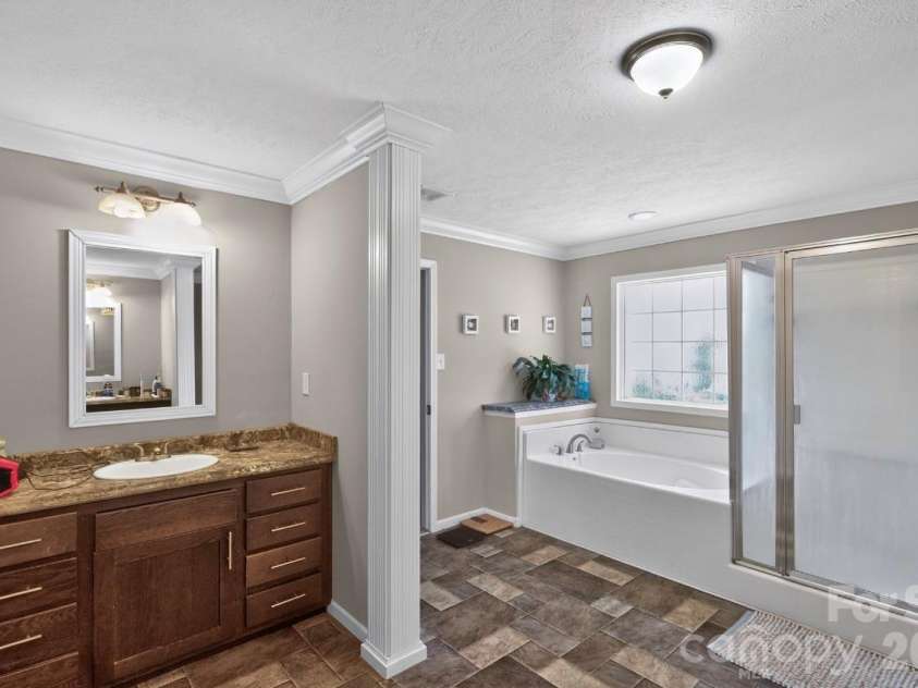 35 Bass Drive, Weaverville, NC 28787.  MLS# CAR4426472, YatesRealty ID 51890. 