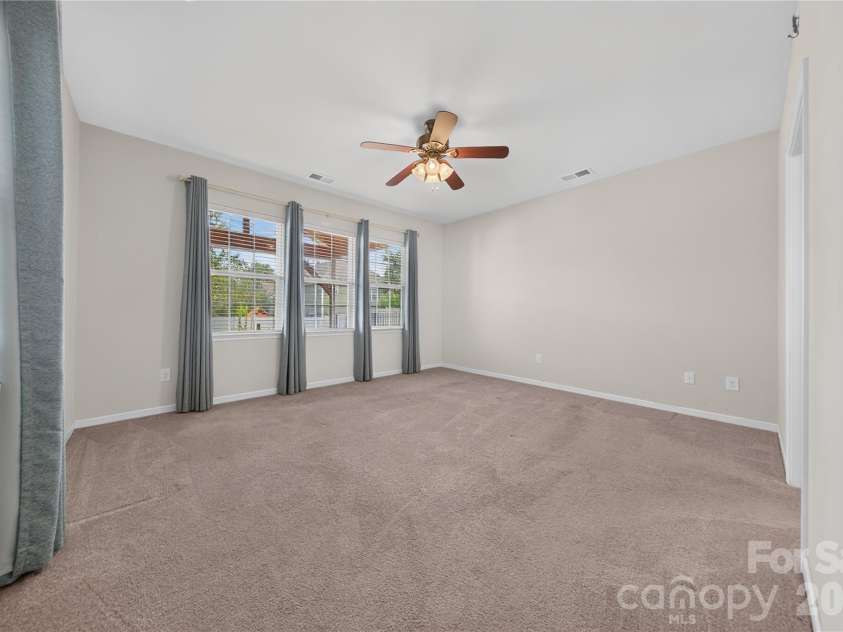 234 Fordham Court, Lancaster, SC 29720.  MLS# CAR4424629, YatesRealty ID 51893. 1st Floor Primary Suite