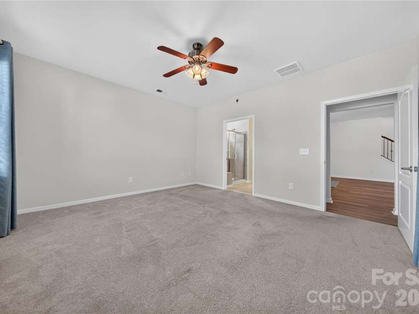 234 Fordham Court, Lancaster, SC 29720.  MLS# CAR4424629, YatesRealty ID 51893. 1st Floor Primary Suite