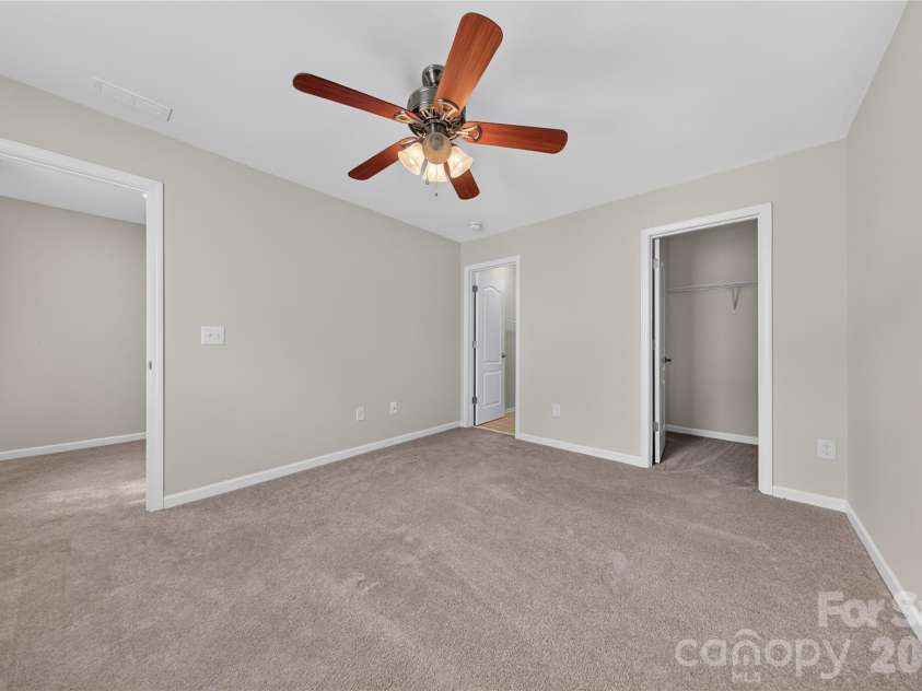 234 Fordham Court, Lancaster, SC 29720.  MLS# CAR4424629, YatesRealty ID 51893. 2nd Floor Bedroom
