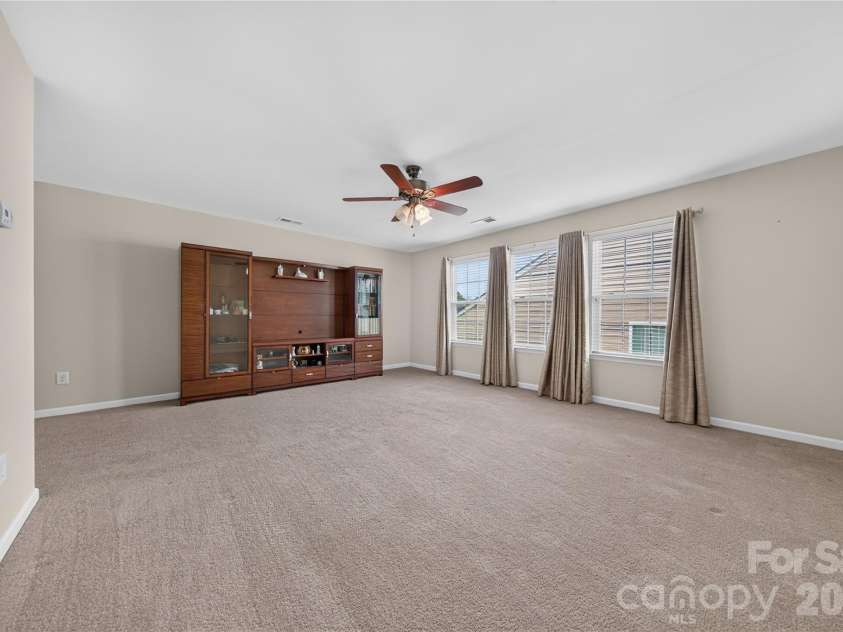 234 Fordham Court, Lancaster, SC 29720.  MLS# CAR4424629, YatesRealty ID 51893. 2nd Floor Oversized Loft