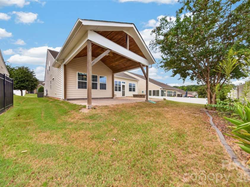 234 Fordham Court, Lancaster, SC 29720.  MLS# CAR4424629, YatesRealty ID 51893. Covered Patio
