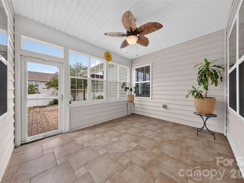 234 Fordham Court, Lancaster, SC 29720.  MLS# CAR4424629, YatesRealty ID 51893. Sunroom